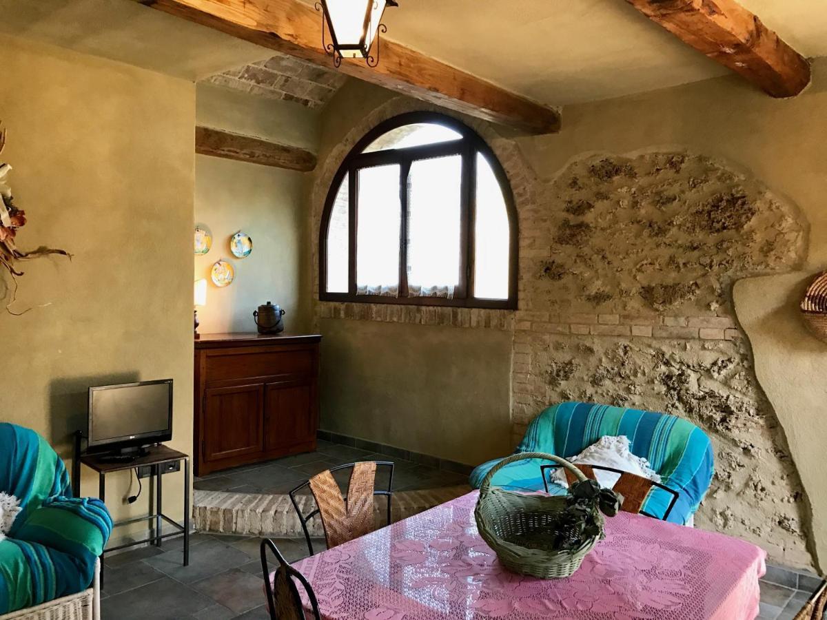 Casale San Giovanni Cura Nuova Eksteriør bilde